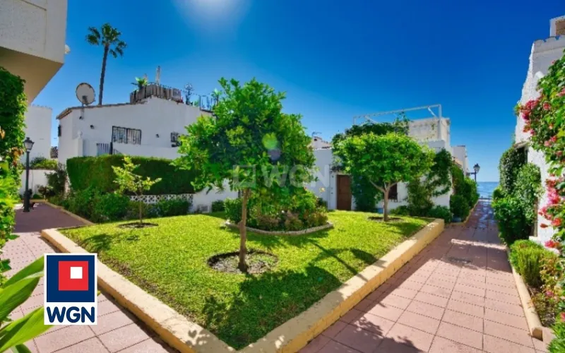 Dom na  sprzedaż Estepona - Stylowy dom przy plaży