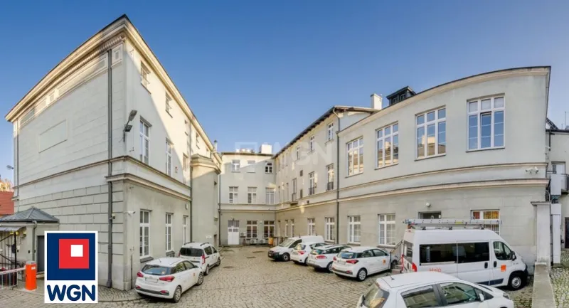 Obiekt usługowy na  sprzedaż Zielona Góra - Nieruchomość usługowa w centrum!